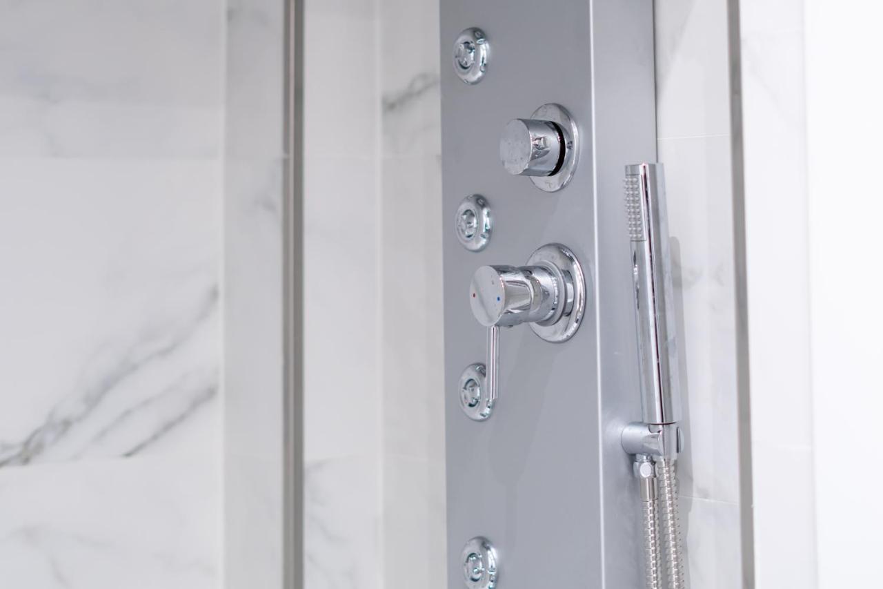 برشلونة Cozy Studio Apartment 5 Min From Camp Nou المظهر الخارجي الصورة